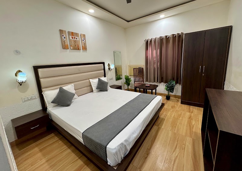 The Sparkle Farm House - The Sparkle Farm House Gandhi Path West, 200ft Road, Vaishali Nagar, Girdharipura, Jaipur, Rajasthan 302021, India