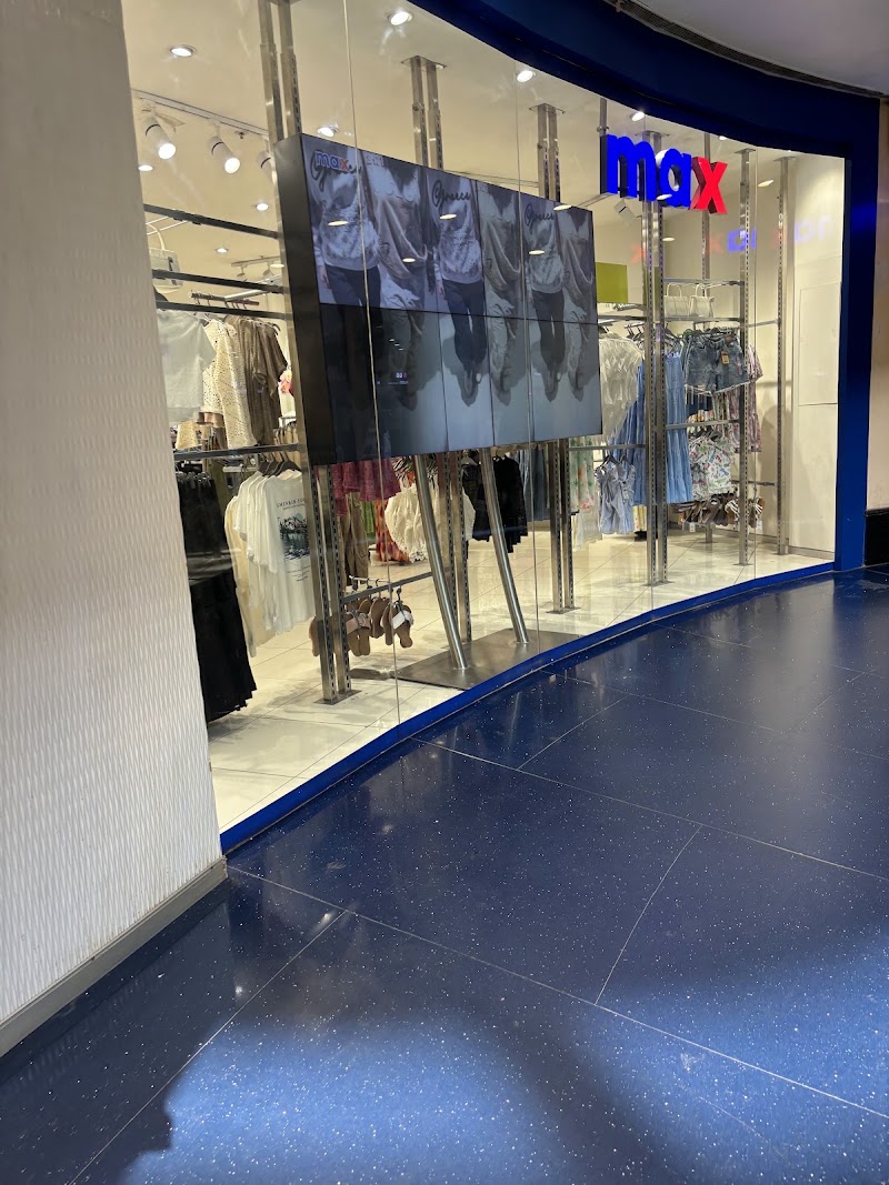Max - Max 2nd Floor, The great india place mall, Sector 38, Noida, Uttar Pradesh 201303, India