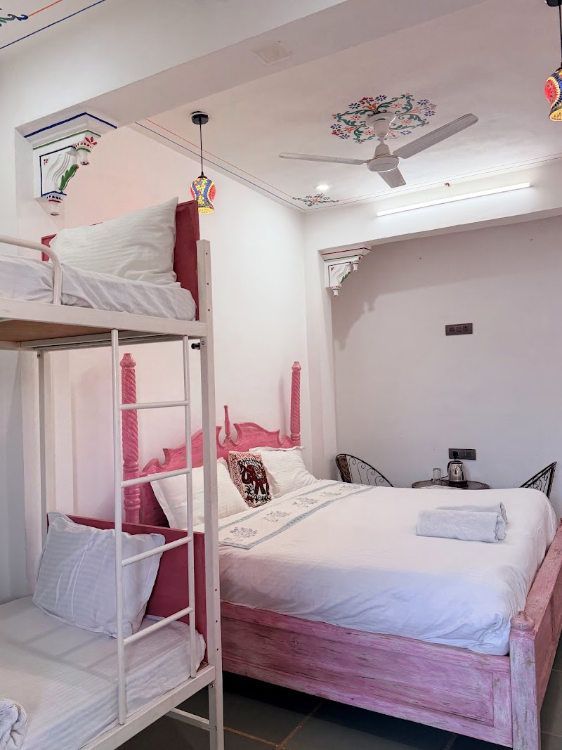 Soham Haveli - Soham Haveli, 820/5, near khamma gani restaurant, Rangsagar, Ambamata, Udaipur, Rajasthan 313004, India