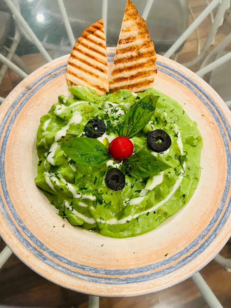 Makobrew Vegetarian Restaurant & Cafe | Jubilee Hills - Makobrew Vegetarian Restaurant & Cafe | Jubilee Hills Sri Peddamma Thalli Temple, Rd Number 44, CBI Colony, Jubilee Hills, Hyderabad, Telangana 500033, India