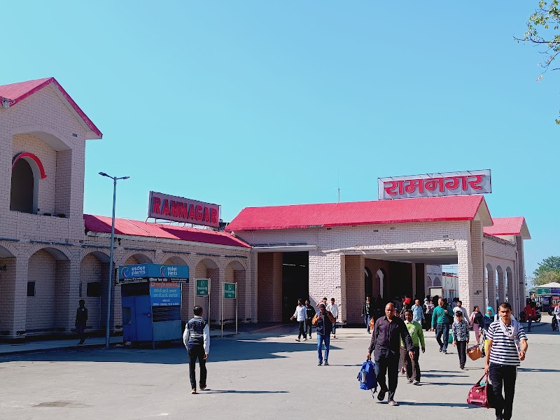 Ramnagar Bus stand - Ramnagar Bus stand, 39QX+QRH, Ramnagar, Burhwal, Uttar Pradesh 225205, India