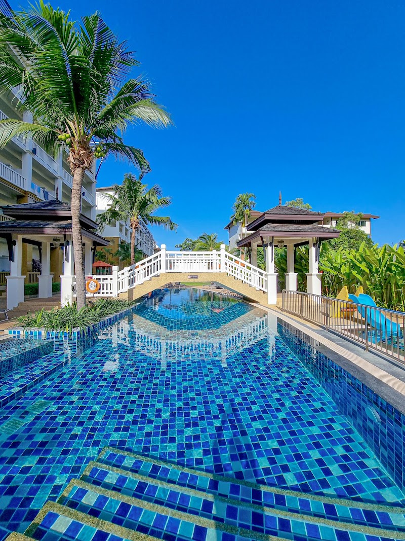 Kata Sea Breeze Resort