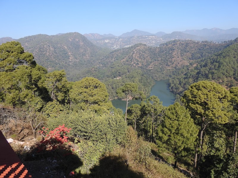 Nature Loch HomeStay - Nature Loch HomeStay Front of Shiva Temple, Surya Gaon, Sattal, Suriyagaon, Uttarakhand 263127, India