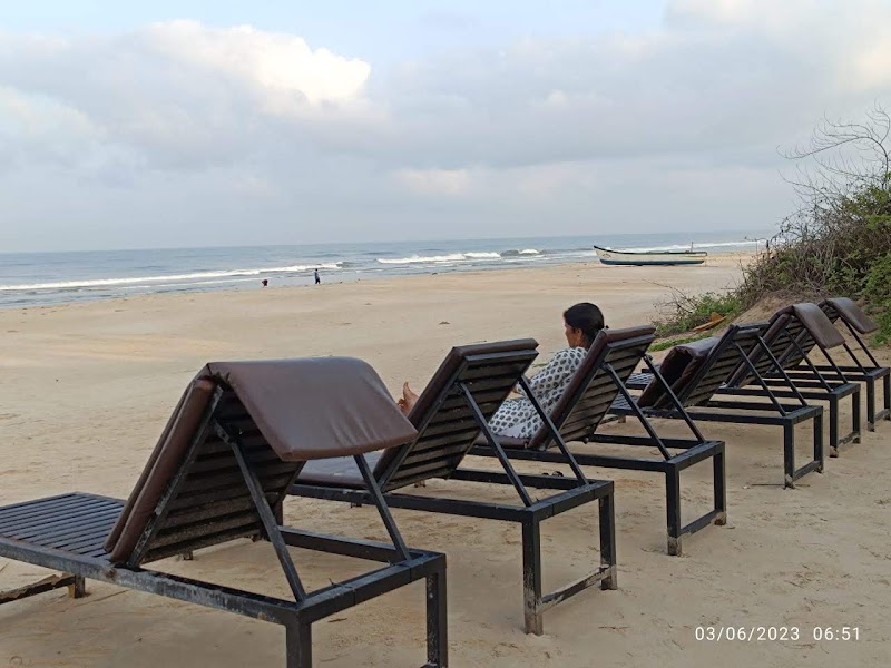 Majestic Beach Comforts - Majestic Beach Comforts Emerald Palms Road, Varca Beach, near Regenta Beach Resort, Varca, Fatrade, Goa 403721, India