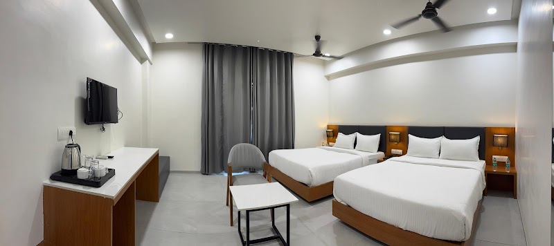 Hotel Madhukta Inn Somnath - Hotel Madhukta Inn Somnath, Somnath Bypass Rd, near Somnath Railway station, Prabhas Patan, Somnath, Gujarat 362268, India