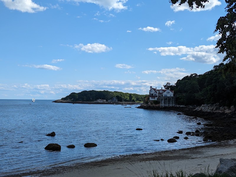 Half Moon Beach - Half Moon Beach 24 Hough Ave, Gloucester, MA 01930, USA