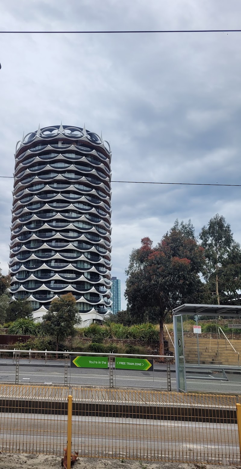 House Down Under Melbourne - House Down Under Melbourne, 101 Waterfront Way, Docklands VIC 3008, Australia