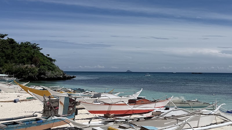 Shipwreck Beach Trailhead - Shipwreck Beach Trailhead, 84R6+HW, Daanbantayan, Cebu, Philippines