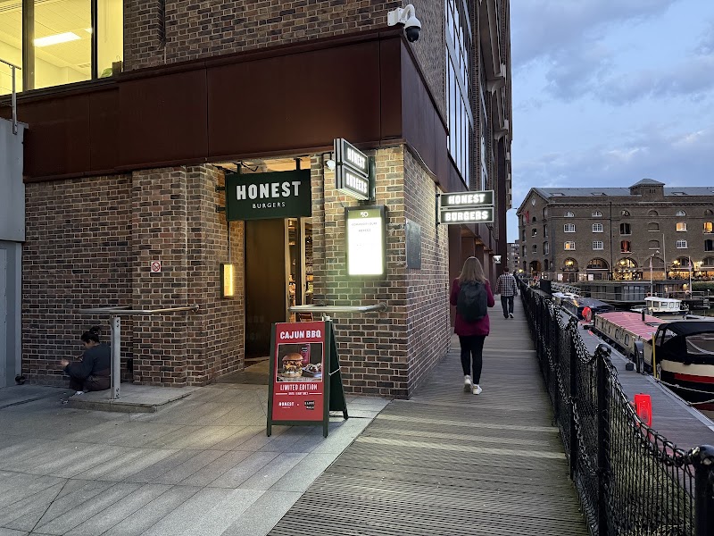 Honest Burgers St Katharine Docks - Honest Burgers St Katharine Docks 1 Commodity Quay, London E1W 1AZ, UK