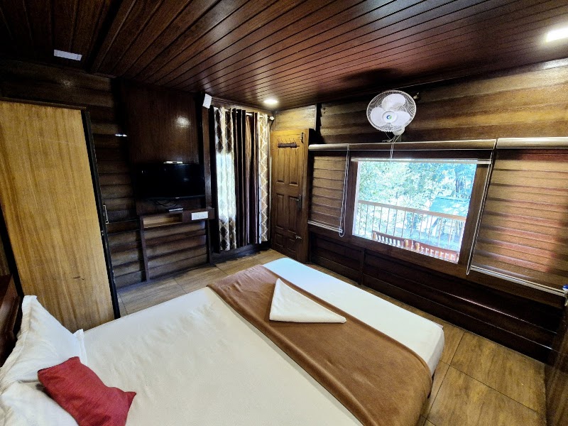 DJ River Meadows, Resort in Wayanad - DJ River Meadows, Resort in Wayanad, Pulpally Mananthavady Rd, Koodalkkadavu, Panamaram, Keralam 670646, India