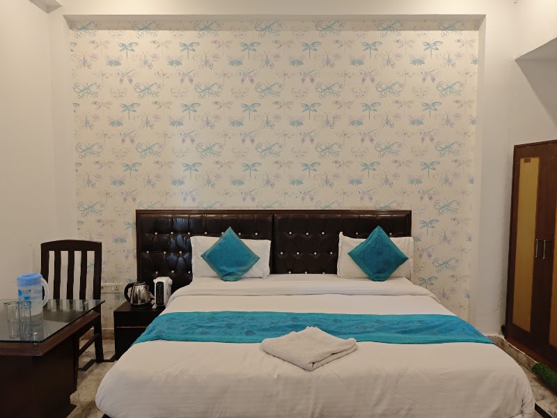 Hotel Shivanta Laxmanjhula - Hotel Shivanta Laxmanjhula, Tapovan, Badrinath Marg, laxman jhoola, Rishikesh, Jonk, Uttarakhand 249192, India