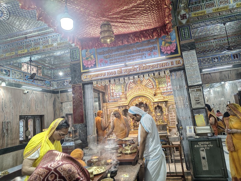 Shri Digambar Jain Temple - Shri Digambar Jain Temple, WP4G+933, West Yard Colony, Marwari Patti, Dimapur, Nagaland 797112, India