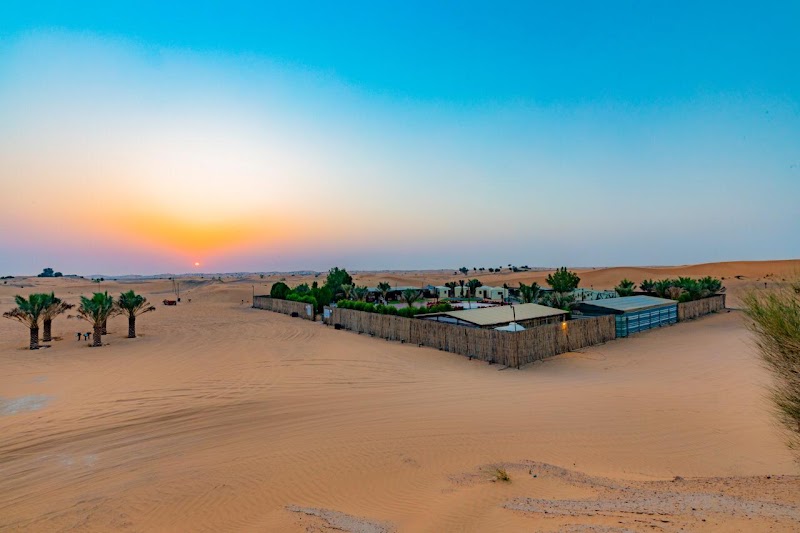 Desert Edge Tourism L.L.C - Desert Edge Tourism L.L.C, 34A street - City Avenue Hotel - شارع الرقة - المرقبات - ديرة - دبي - United Arab Emirates