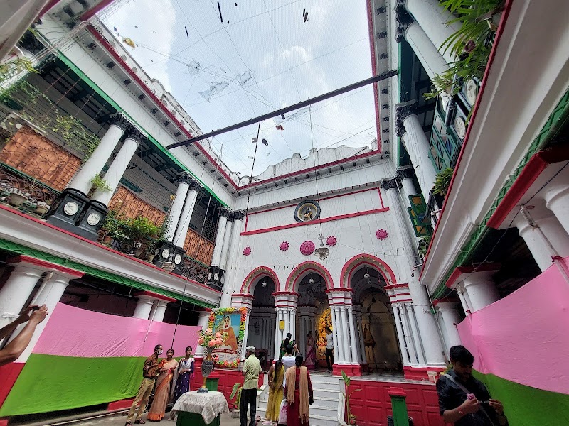 Janbazar Rajbari - Janbazar Rajbari 18/3 Esplanade, 20, Rafi Ahmed Kidwai Rd, Esplanade, Janbazar, Taltala, Kolkata, West Bengal 700013, India