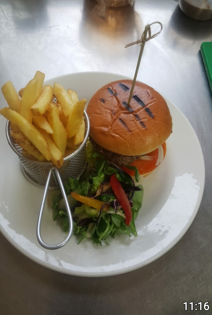 Barry's Bar - Barry's Bar, 91 Norwood High St, Norwood, London SE27 9JS, UK