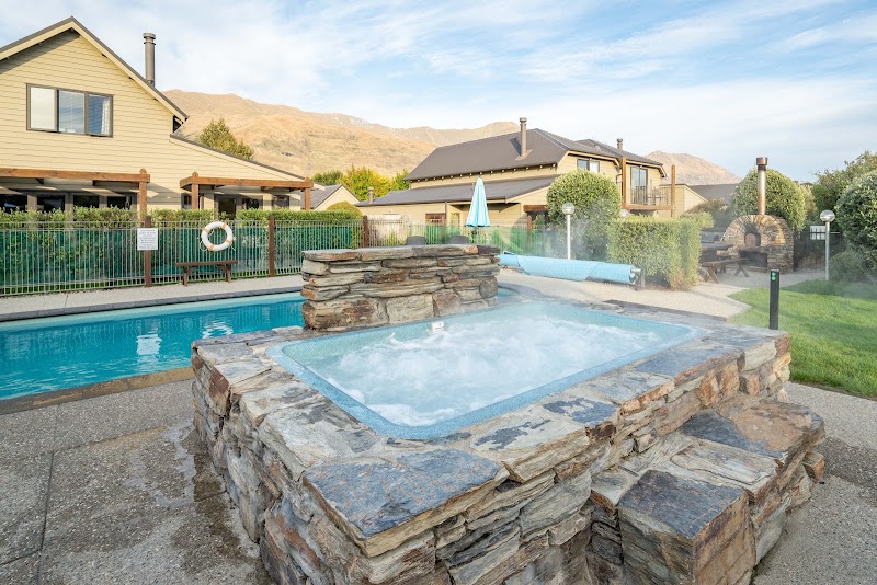 Wanaka Luxury Apartments - Wanaka Luxury Apartments, 8 Stonebrook Drive, Meadowstone, Wānaka 9305, New Zealand