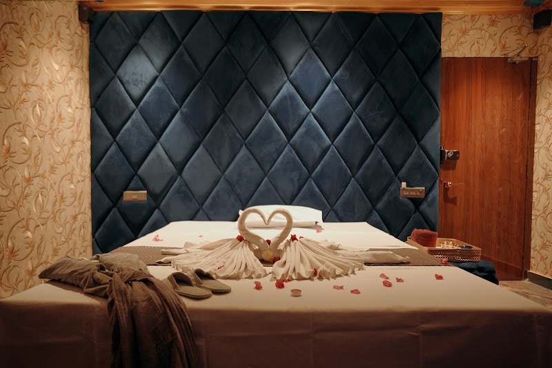 Souan Luxury Spa Hi-tech City - Souan Luxury Spa Hi-tech City 2&13,Survey No.50, 2nd Floor,Raichadani Business Complex, Near, Gachibowli Flyover, above Peter England, Janardana Hills, P Janardhan Reddy Nagar, Gachibowli, Hyderabad, Telangana 500032, India