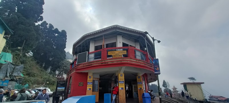 Hill Home - Hill Home Hill Cart Rd, opposite GJMS, Limbugaon, Darjeeling, West Bengal 734101, India