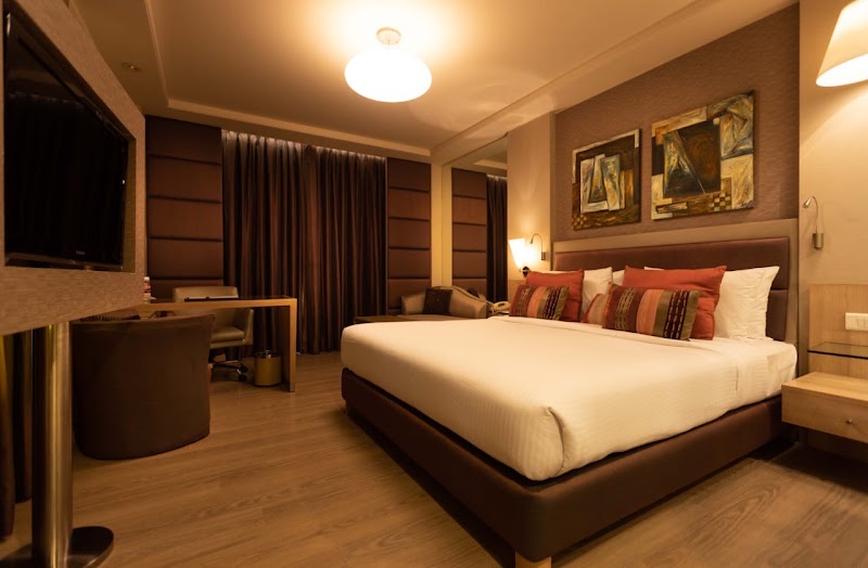 CLARENS HOTEL - CLARENS HOTEL PLOT 363-364, SECTOR 29, Sector 29, Gurugram, Haryana 122009, India