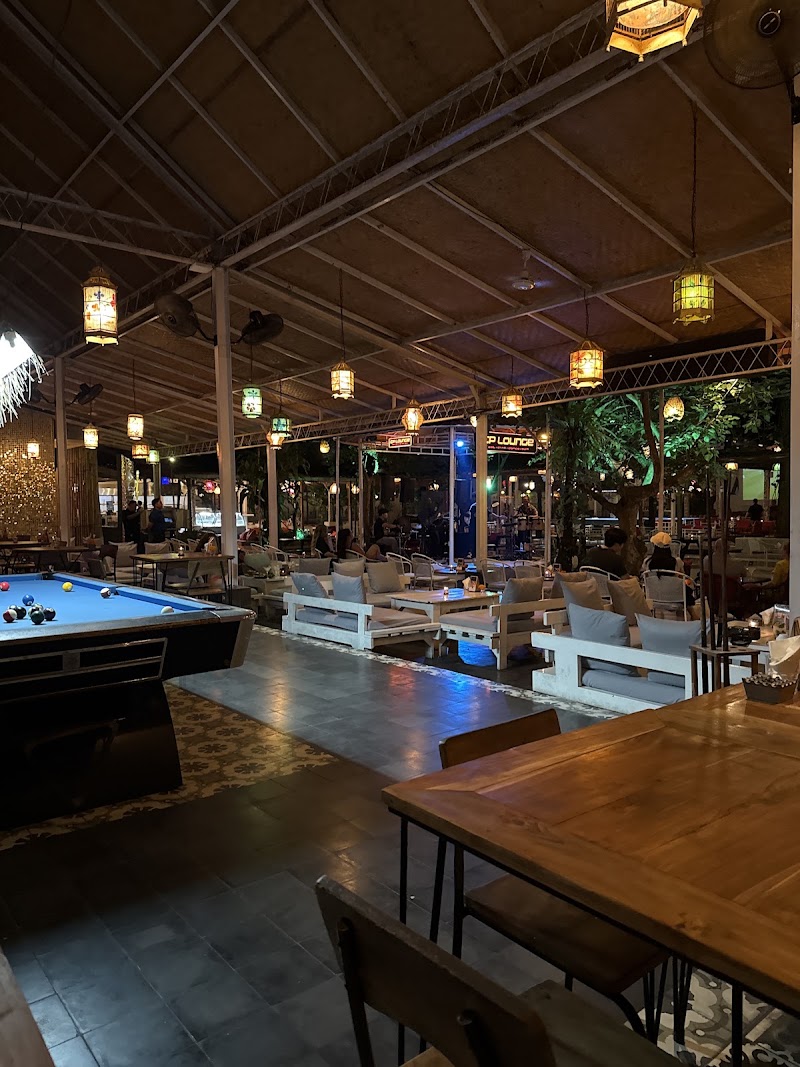 CP Lounge Ubud - Bar, Restaurant & Club - CP Lounge Ubud - Bar, Restaurant & Club, Jl. Monkey Forest No.15, Ubud, Kecamatan Ubud, Kabupaten Gianyar, Bali 80571, Indonesia