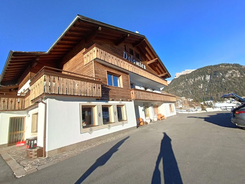 B&B Dolomieu - B&B Dolomieu Str. Col da Messa, 13, 39047 Santa Cristina Valgardena BZ, Italy