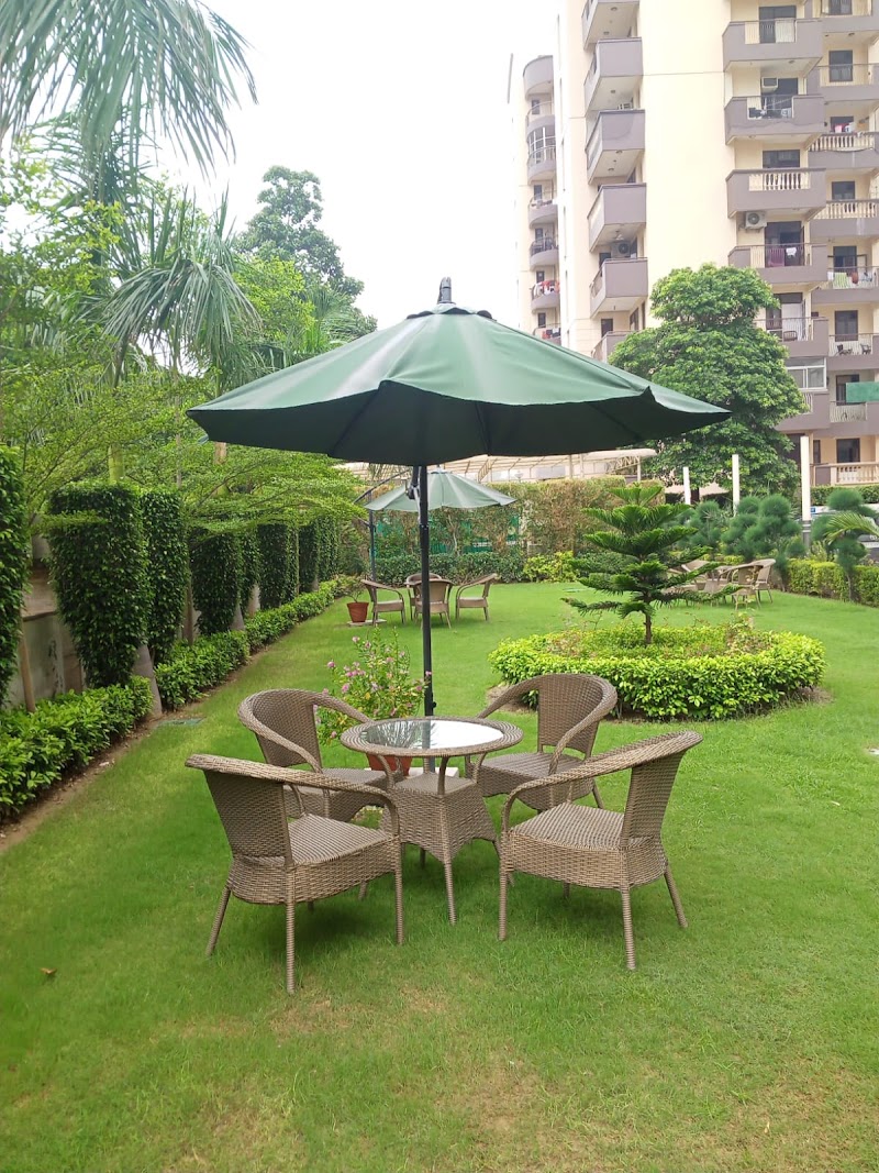 Gazebo Inn & Suites