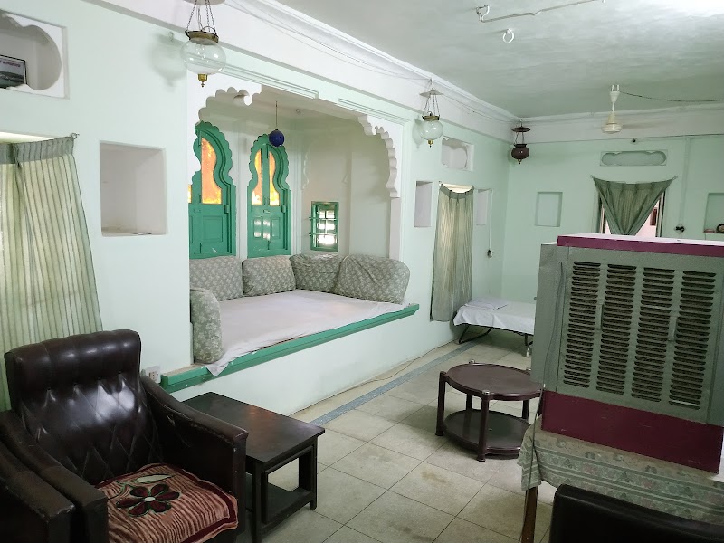 HERITAGE HAVELI - HERITAGE HAVELI 1 BHOOT MAHAL, Old City, Bohrwadi, Udaipur, Rajasthan 313001, India