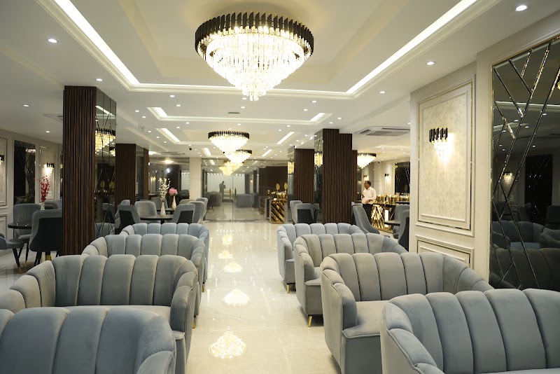 Gazebo Inn & Suites - Gazebo Inn & Suites GH-7, CH Baktawar Singh Rd, opposite Medanta Hospital, Janak Puri C Block, Sector 39, Gurugram, Haryana 122001, India
