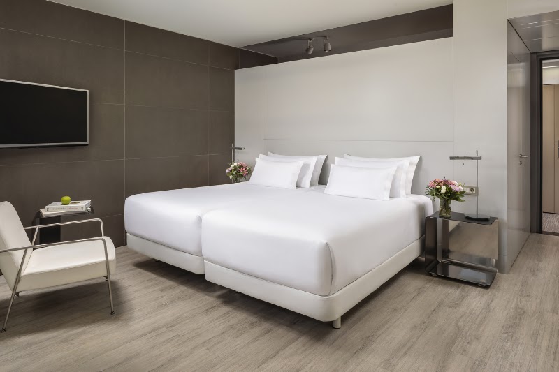 Hotel NH Collection Barcelona Constanza - Hotel NH Collection Barcelona Constanza Carrer de Déu i Mata, 69-99, Les Corts, 08029 Barcelona, Spain