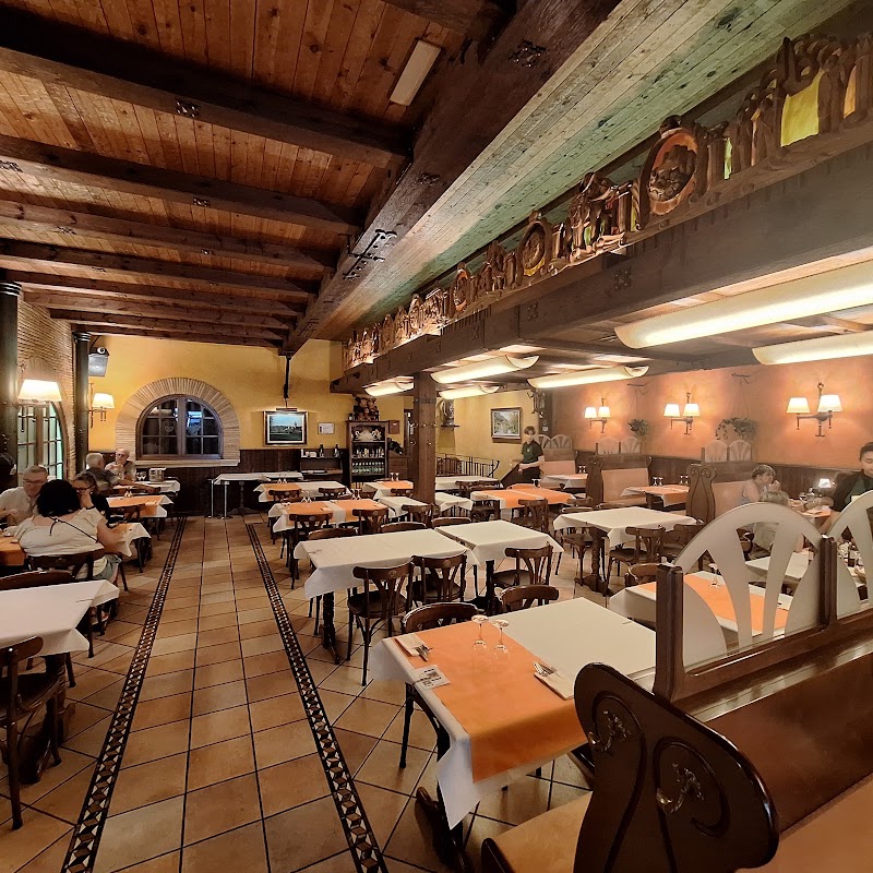 Casa Marieta Restaurant - Casa Marieta Restaurant Pl. de la Independència, 5, 6, 17001 Girona, Spain