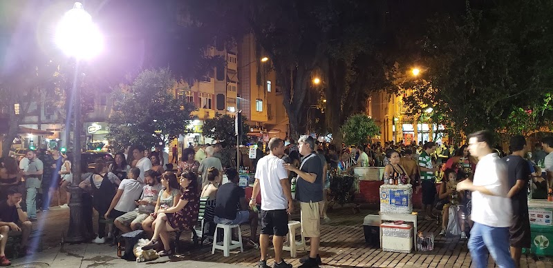 San Salvador square - San Salvador square, Praça São Salvador - Flamengo, Rio de Janeiro - RJ, 22231-130, Brazil
