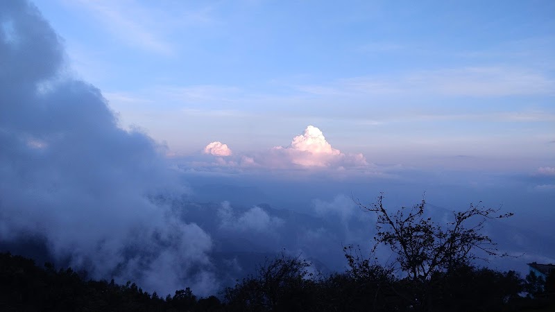 Maria Cafe - Maria Cafe 6F7P+W4Q, Unnamed Road, Vattakanal, Kodaikanal, Tamil Nadu 624101, India