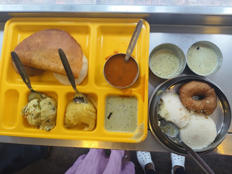 Maruti Dosa Camp - Maruti Dosa Camp Valli Complex, Kabirmutt Rd, Sunkenahalli, Gavipuram Extn, Gavipuram Extention, Kempegowda Nagar, Bengaluru, Karnataka 560004, India