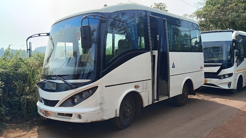 Goa Taxi - Goa Taxi, house no, 1147, behind rahi coral resort, Maddo vaddo, Khobra Waddo, Calangute, Goa 403516, India