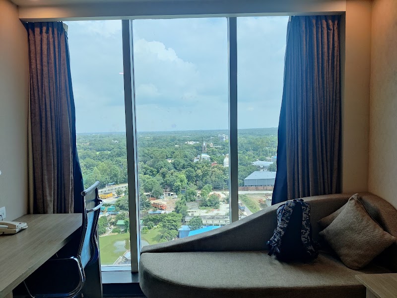 Golden Suites Gurgaon | Inde Hotels & Resorts - Golden Suites Gurgaon | Inde Hotels & Resorts Faridabad - Gurgaon Rd, Sector 2, Gwal Pahari, Gurugram, Bandhwari, Haryana 122101, India