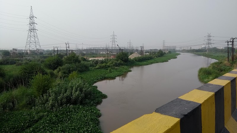Hindon Bridge - Hindon Bridge M9PR+5W7, Raj Nagar Extension - Loni Bypass Rd, Sahibabad, Ghaziabad, Uttar Pradesh 201007, India