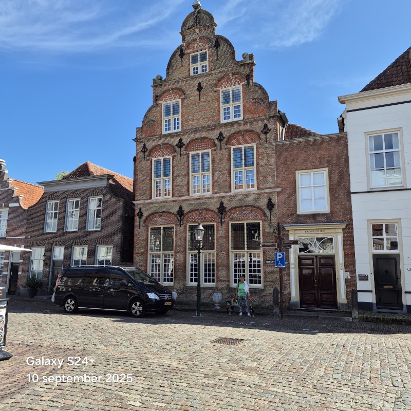 De Pannekoekenbakker - De Pannekoekenbakker Vismarkt 4, 5256 BC Heusden, Netherlands