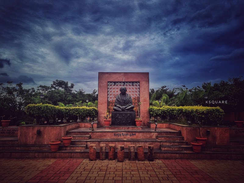 Freedom Park - Freedom Park, Railway, Station Rd, near Hospet, Hosapete, Karnataka 583201, India
