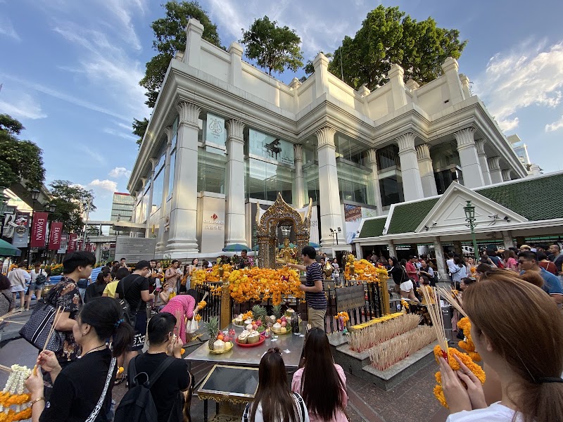 The Shrine of Erawan - The Shrine of Erawan, 494 Thanon Ratchadamri, Khwaeng Lumphini, Pathum Wan, Krung Thep Maha Nakhon 10330, Thailand