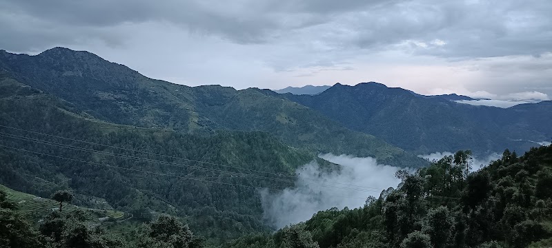 The Vintage hill village resort - The Vintage hill village resort Village, PO, off Mussoorie - Chamba Road, Bhamorikhal, Jwarna, Kanatal Dhanolti, Tehri Range, Uttarakhand 249145 Bhamorikhal, Tehri Range, Uttarakhand 249145, India