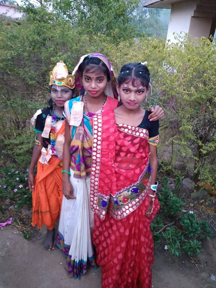Gourishankar Temple - Gourishankar Temple, Gauri Shankar Market, Bidhan Rd, Ward 11, Hakim Para, Siliguri, Darlipali, West Bengal 767061, India