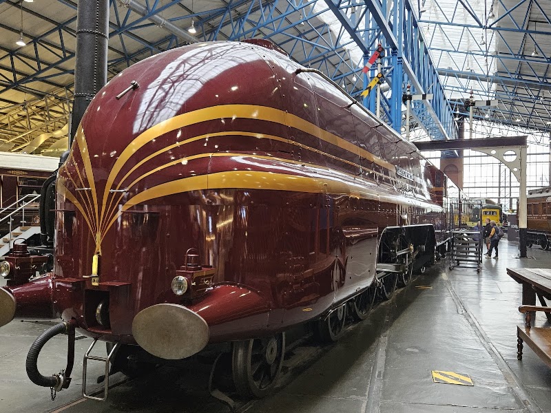 Railway Museum Road Train - Railway Museum Road Train National Railway Museum York, Leeman Rd, York YO26 4XJ, UK