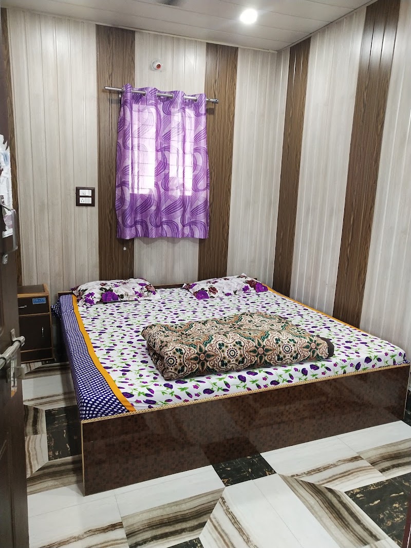Sweet Sunrise Home Stay Guest House - Sweet Sunrise Home Stay Guest House goyoun, Lansdowne, Gounu, Uttarakhand 246155, India
