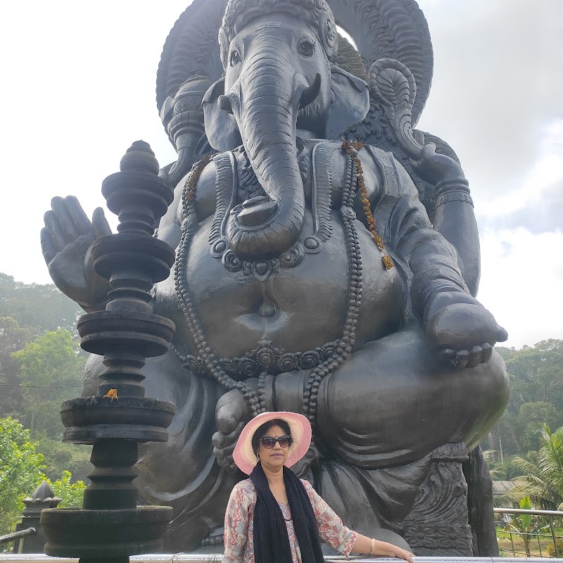 Gokulam Travels - Gokulam Travels, Gokulam Sabari Building, Sastha Temple Rd, Kaloor, Kochi, Kerala 682017, India