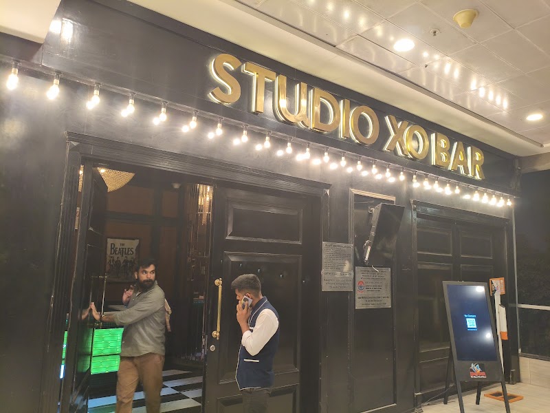 Studio XO Bar - Studio XO Bar 1st, Trillium Avenue, near Hudacity Metro station, Sector 29, Gurugram, Haryana 122009, India