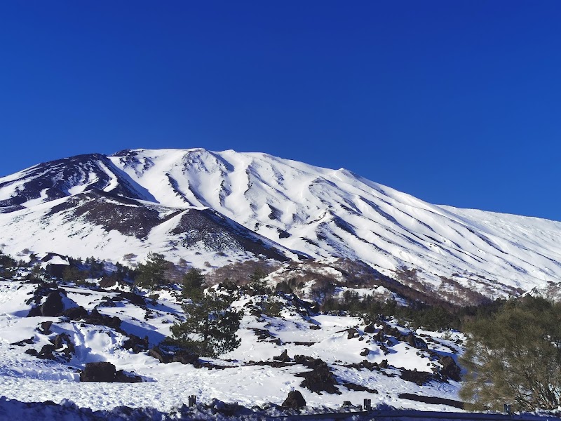 ETNA TRAIL Il Trail Running volcano Etna Nord Piano Provenzana Linguaglossa (Ct) - ETNA TRAIL Il Trail Running volcano Etna Nord Piano Provenzana Linguaglossa (Ct) etna nord -piano provenzana, 95015 Linguaglossa CT, Italy