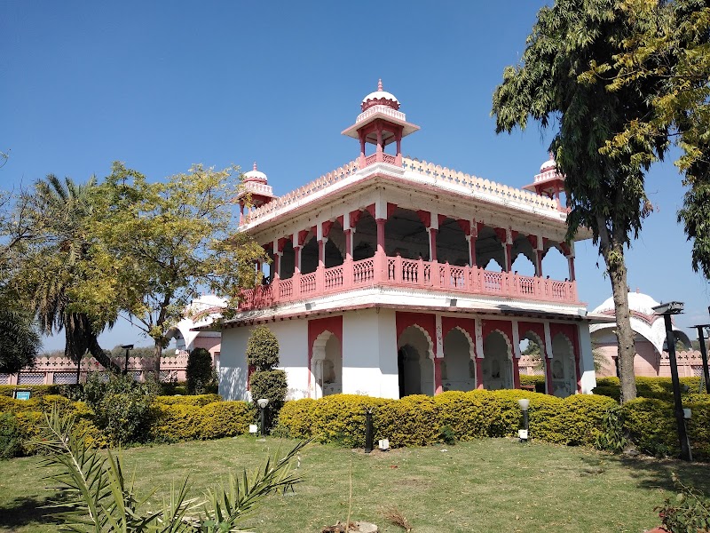 Jag Mandir - Jag Mandir 5RMX+6QC, Rampura, Kota, Rajasthan 324006, India
