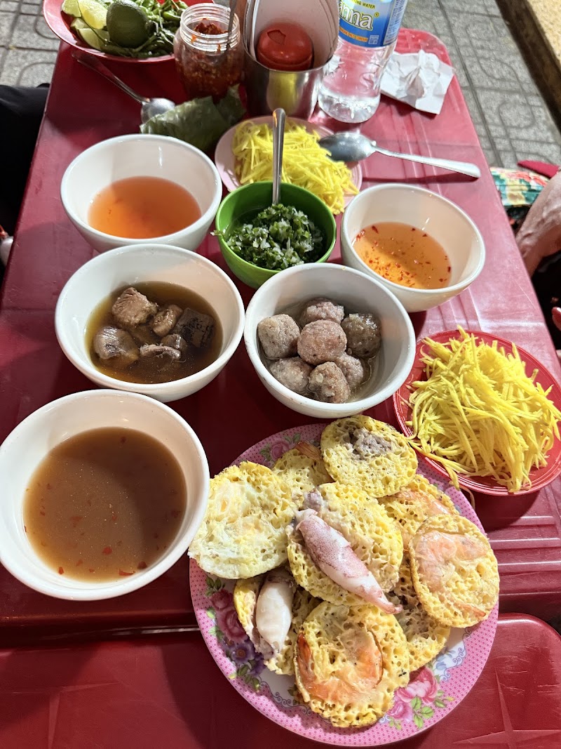 Bánh căn Út - Bánh căn Út, 64 Tháp Bà, Bắc Nha Trang, Khánh Hòa 650000, Vietnam