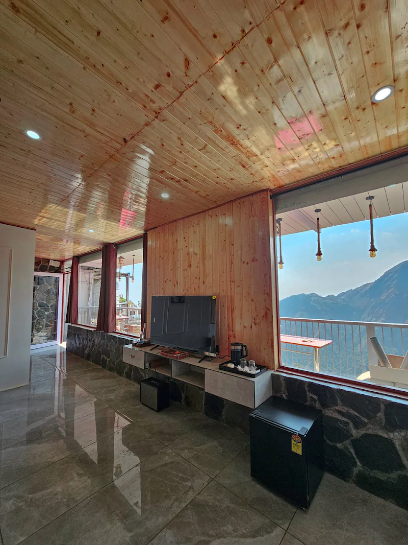 The Vacay Homes Mussoorie - The Vacay Homes Mussoorie, suwakholi, Chamba - Mussoorie Rd, Mussoorie, Matholi, Uttarakhand 249180, India
