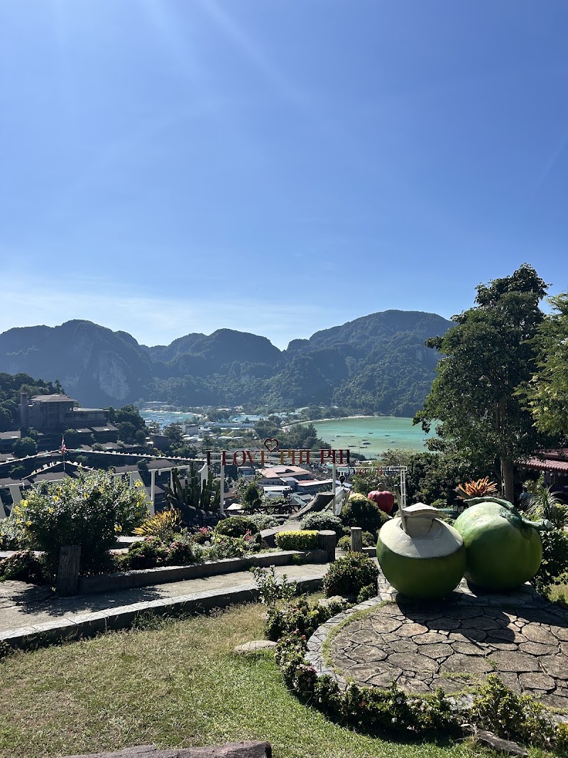 Phi phi Viewpoint 1 - Phi phi Viewpoint 1, 163 Moo 7, Tambon Ao Nang, Amphoe Mueang Krabi, Chang Wat Krabi 81000, Thailand